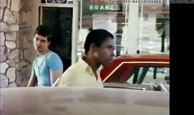 The_grease_monkeys_1978_part_2