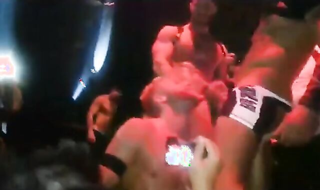 Hans Berlin Lets His Admirers To deepthroat His manhood