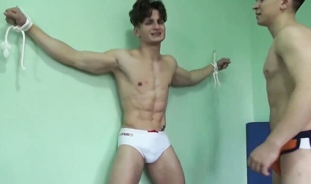 Six Pack In Distress