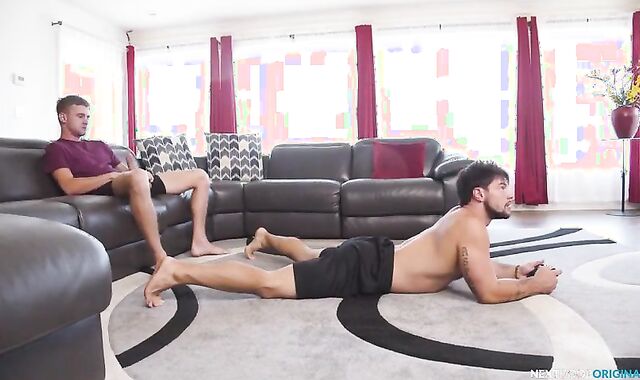 I need to shag THIS AMAIZING donk