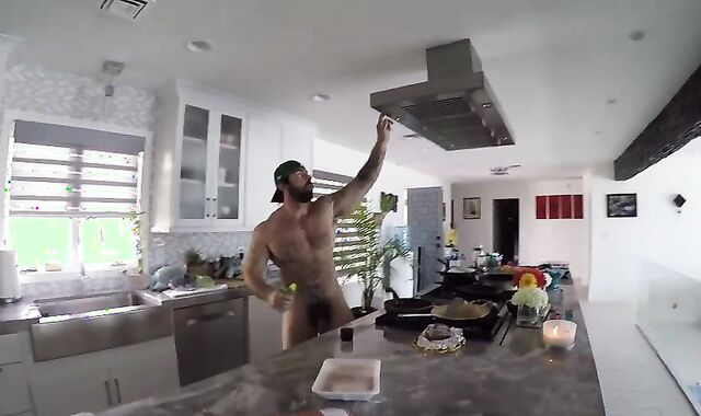 Xavier Cooking In Nature's Garment