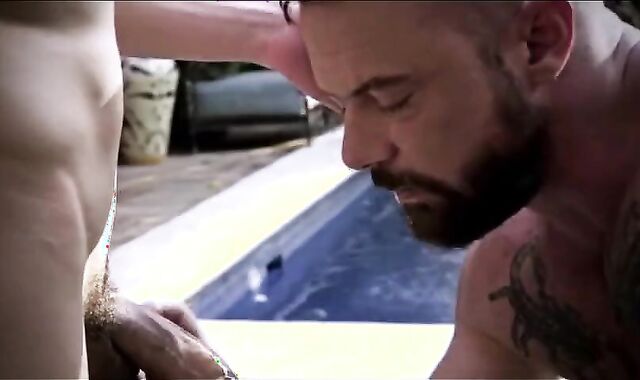 Muscle Parent Barebacks nubile outside