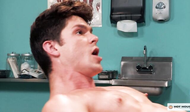 super-naughty Therapist Ryan Rose And Devin Franco