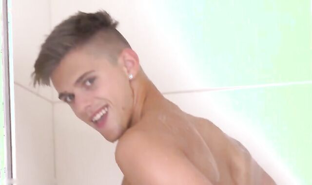 jo-bag Free-For-All Billy Montague Jordan Faris Tony Conrad