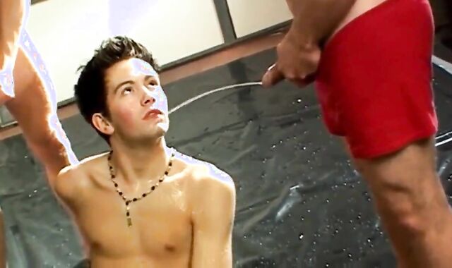 thirty Mn Of piss Of pulverize And glue