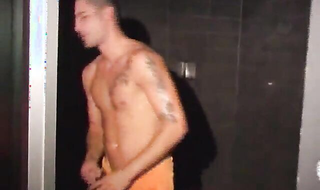 wild Cubano pummeling two