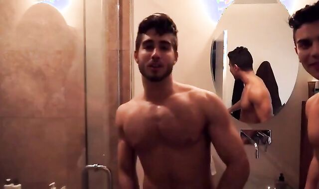 RB2727 Diego Without Spurts Trio man gravy Geysers Onto Porno Starlet Lance Luciano