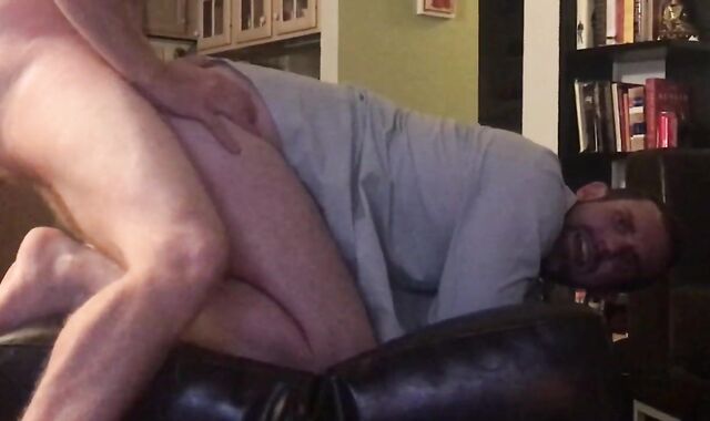 Police VS Security (naked)