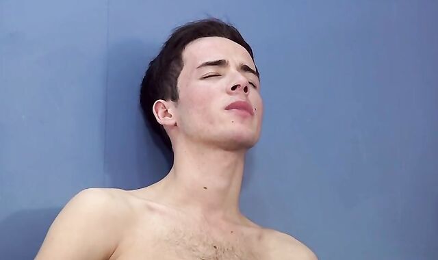 nailed By His Fattest Admirer Boyc0024