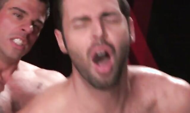 Cuatro Pollas Calientes