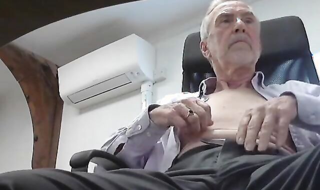 Public webcam Flash For Lily