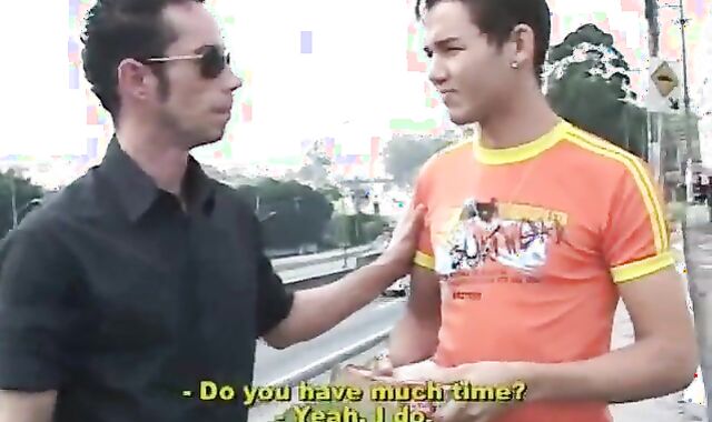 huge beef whistle Pub Gig 1