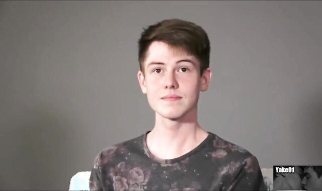 HELPING PALM FOR youngster 001 - Yake01