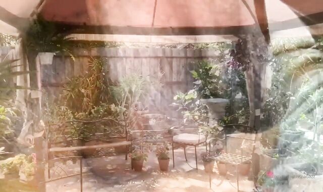 Making Enjoy In The Pool - Afternoon Elation