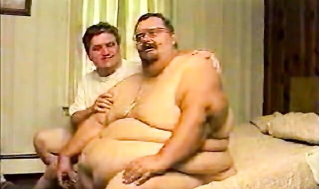 ample Bruce SuperChub