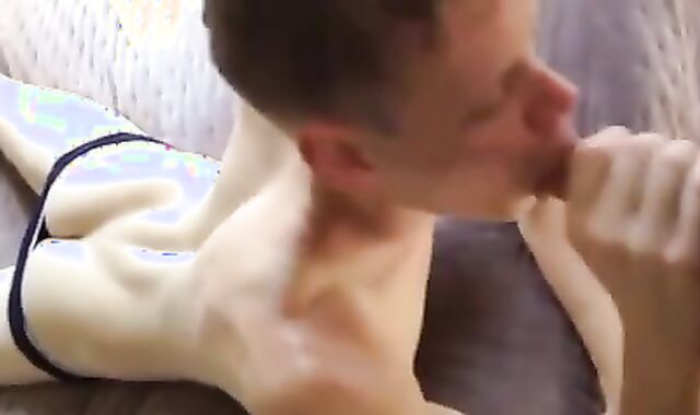 DEEP-THROAT  se Lo Traga Hasta Las Bolas