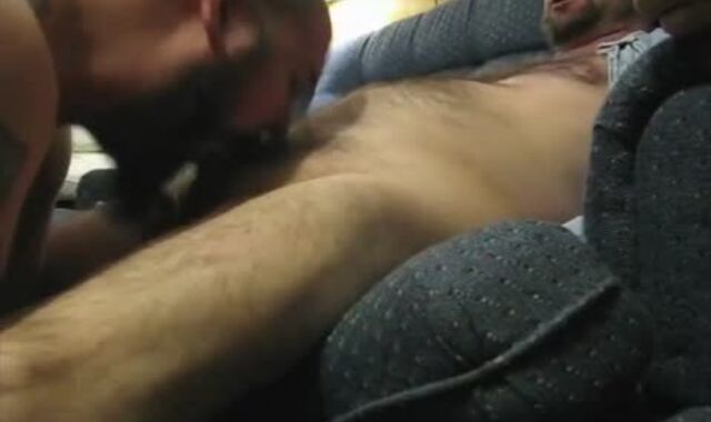 Thomcub Visiting A inhale Clit