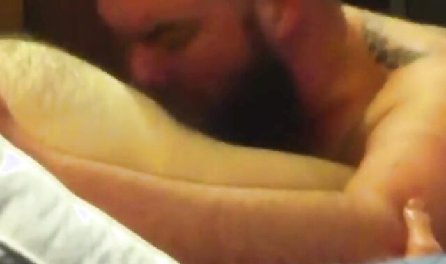 Thomcub Visiting A inhale Clit