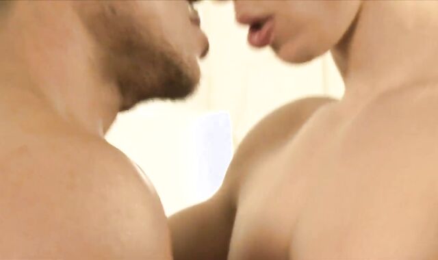 2 Bi-Racial Well bulky Beautifull boning twunks