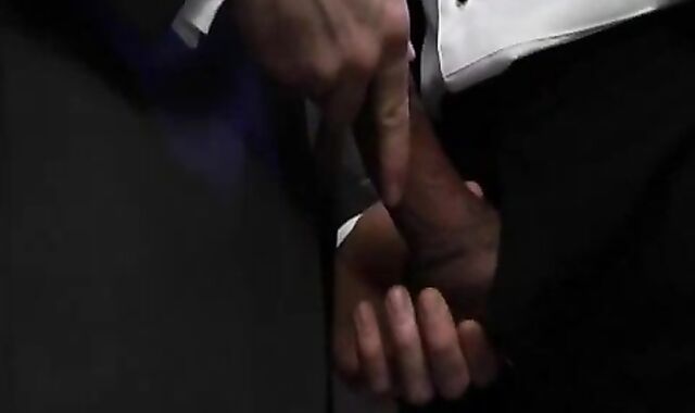 In The shower - Rogan Richards bonks Paul Wagner