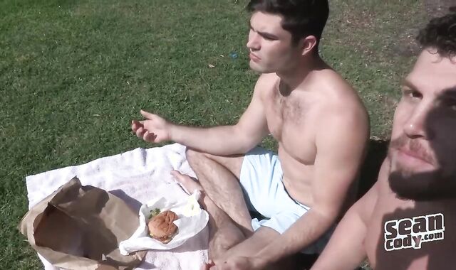 Tanner & Brodie: naked - butt-hole video