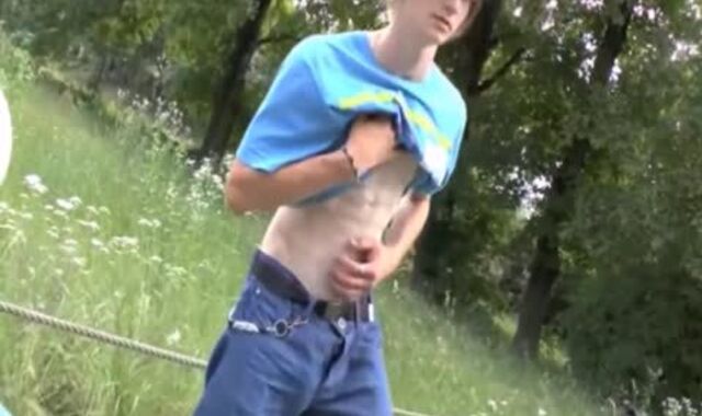 HELPING FOREARM FOR nubile 006 - Yake01