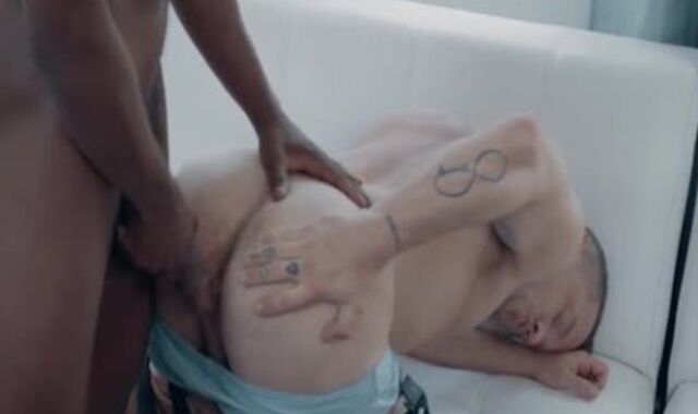 IconMale - naughty boy Colton Grey gets Pheonix Fellington's thickest dinky In His cock-squeezing arse