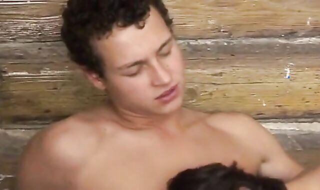 Enrico Cruiz Heads naked