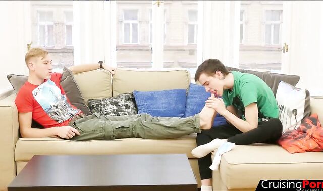 Punk lads Toe devouring And blow-job vibration