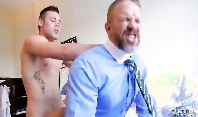 Parent Wants A ten-Pounder Inwards