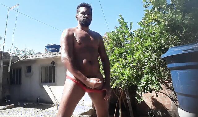 HUNKY TARADO  EXIBIDÃO ATIVO DOMINADOR PUNHETANDO GOSTOSO