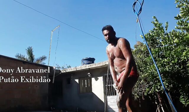 HUNKY TARADO  EXIBIDÃO ATIVO DOMINADOR PUNHETANDO GOSTOSO