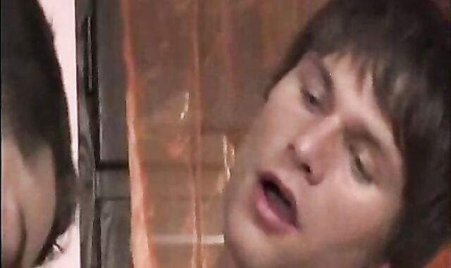 Pumping The uber-sexy Jailr