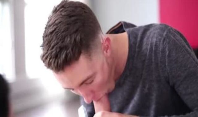meaty cumbot Sonnie Spin Flop And cum explosion