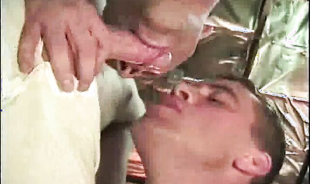 Military masculines fuck