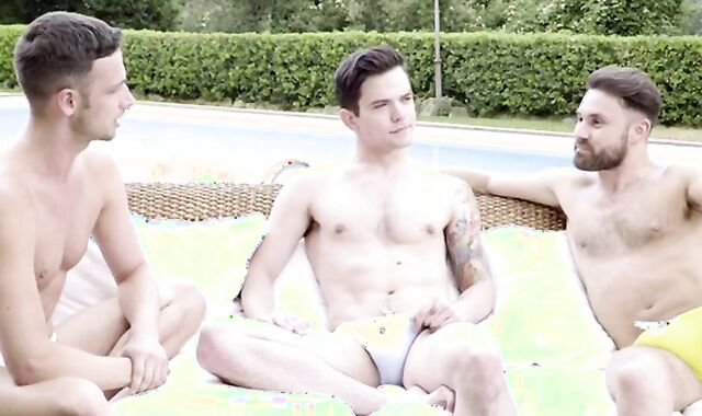 naked POOLSIDE 3some