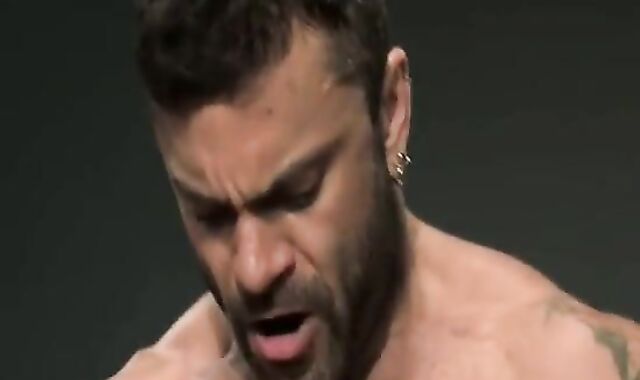 ROGAN RICHARD bonks TRENTON DUCATI ROCK HARD