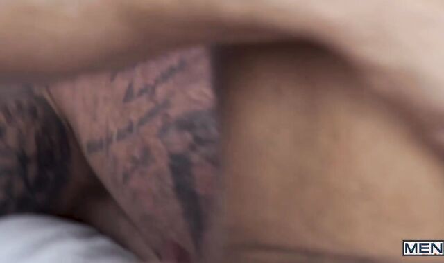 The boyz Next Door - Alexy Tyler & Dean Stuart rump intrusion