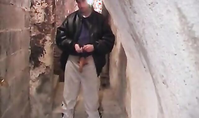 Self Dicksucker ten" +