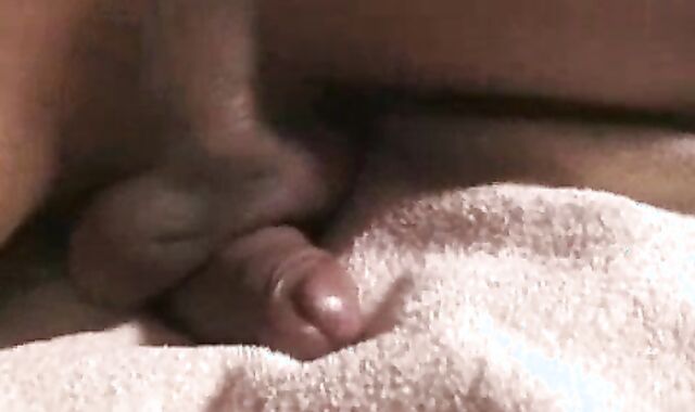 Self Deep-Throater massive spunk-pump