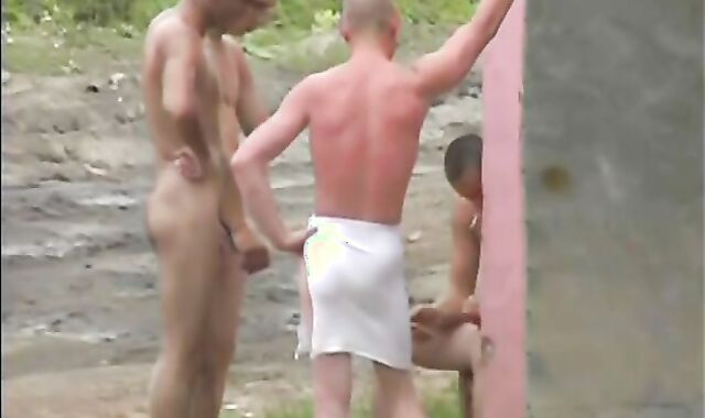 Russian Soldiers Orsk 1 - 2