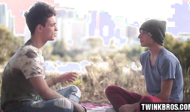 yam-sized spear teenagers sans a condom With cum-shot