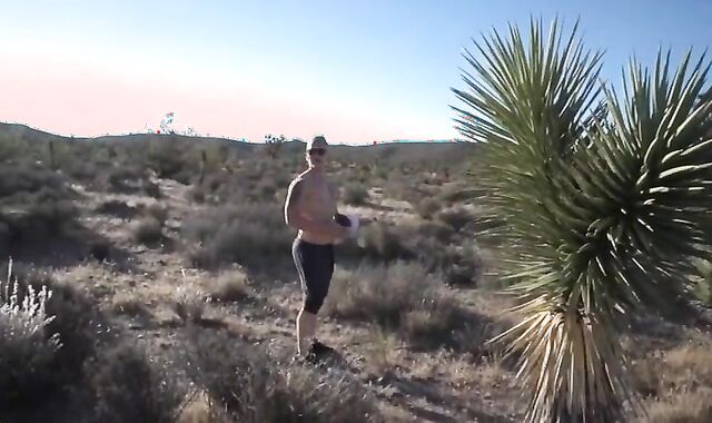 Hitchhiker Acquires A bare Monster ten-Pounder Elevate