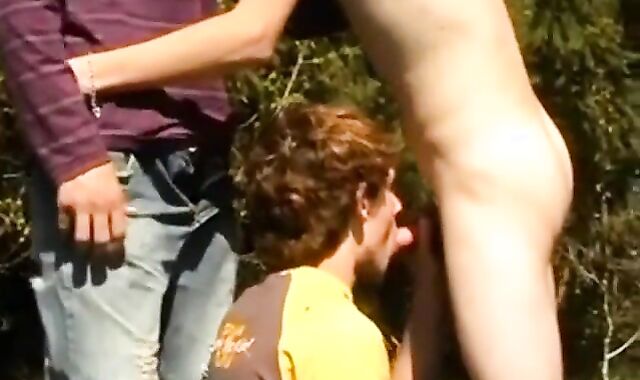 3-some youngsters On Very First Time Barebacking Outdoor