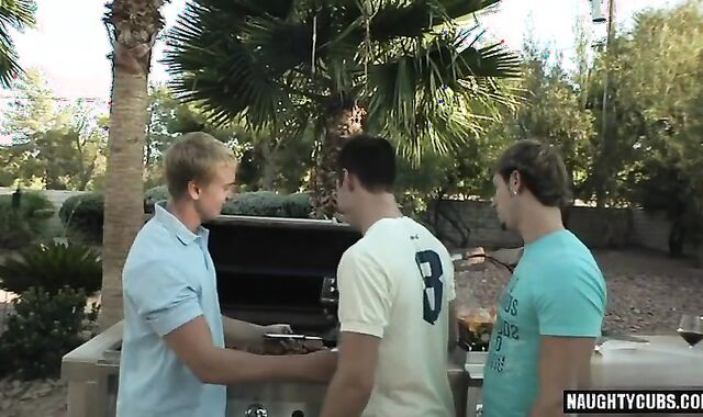 excellent queer DOUBLE PENETRATION And cum shot