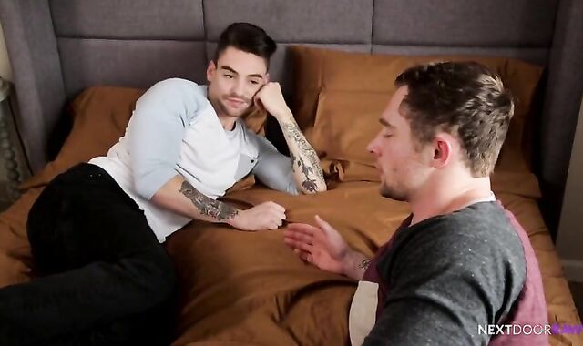 NextDoorRaw Johnny Torque VERY FIRST TIME BOTTOM!