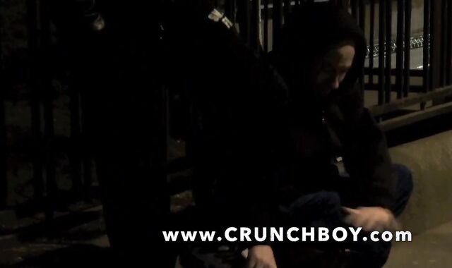 Incredible Fucky-Fucky in Sneakers in Public Subway in Paris