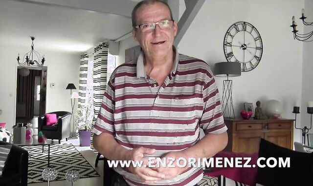 Enzo RIMENEZ Baisé Without A Condom Par un Gitna Gay-For-Pay