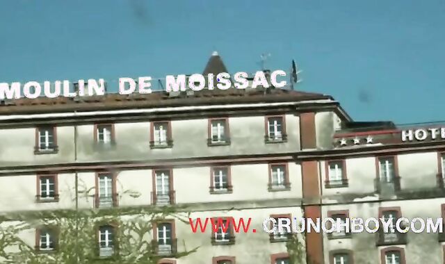 Jess Royan Penetrated Condom-Free by Straigth Exhib Enormous