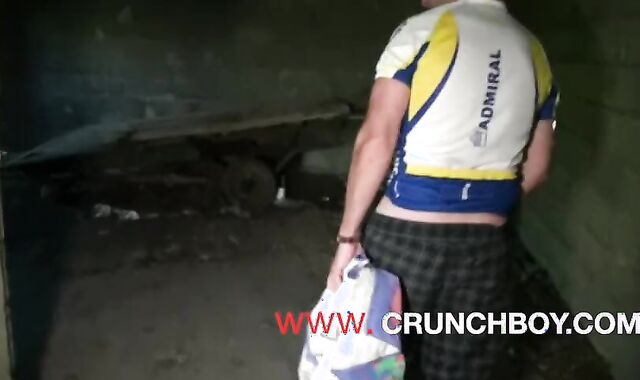 Jess Royan Penetrated Condom-Free by Straigth Exhib Enormous